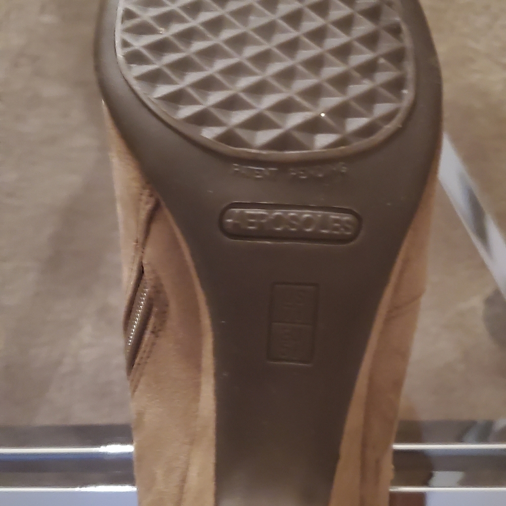 Shoes - Picture 3 of 3